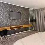 Rentsuite Marrakech Luxury Villa Targa
