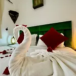 Riad Iklil