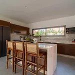 Luxury Villa With Heated Pool & Atlas View