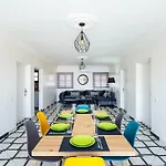 Modern Loft 10 Min To City Center - Private Pool
