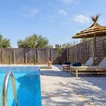 Modern Loft 10 Min To City Center - Private Pool