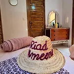 Chez Jasmeene