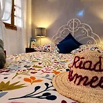Chez Jasmeene