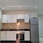 Appartement Paisible Situe En Plien De Gueliz