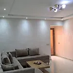 Appartement Paisible Situe En Plien De Gueliz