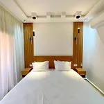 Top Location, Neuf, Piscine & Comfort