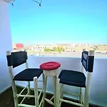Marrakesh Menara Apartment Near Gueliz, Train And Coach