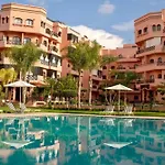 Cosy 2 Bedrooms City Center Flat Stay With 5 Pools