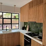 Appartement Elegant Et Spacieux Pres De Carre Eden