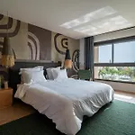 Villa 61
