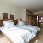 Villa 61