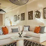 Modern Oasis With Waterpark