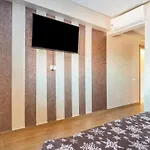 Wonderful Apartment With Garden And Large Pool