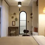 Riad Solange