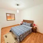 Appartements Saphir Vus Piscine Adapte Au Famille