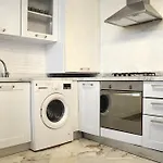 Stylish & Comfy Gem 5 Star Location