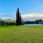 Hala Luxury Domain