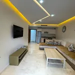 Pearl Cosy Apartment Pool View