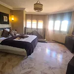 Park Villa, 8 Suites, Pool, 10Mn From Gueliz