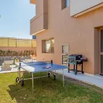 Villa Dar Yas, A 20Min Du Centre Avec Piscine Chauffee, Cuisiniere, Chauffeur, Air Hockey, Ping-Pong & Jeux De Societe