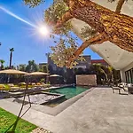 Villa Beverly Hills-Luxury Home