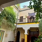 Superbe Riad En Exclusivite B&B
