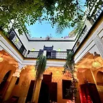 Superbe Riad En Exclusivite B&B