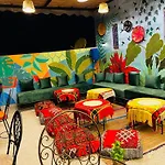 Pikala Hostel & Rooftop