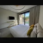 Villa Five Rafinity House