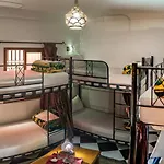 Hostel Amour D\'Auberge