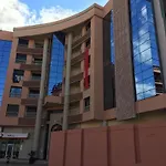 Appartement 1 Chambre Avec Climatisation, Salle De Sport, Piscine Et Wi-Fi A Gueliz