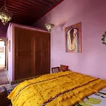 Riad Al Kamar, Private, 2 Min From Jema El Fna Square
