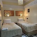 Riad Amirwa 2