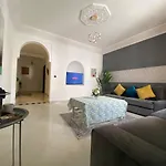 Appartement Spacieux Et Confortable