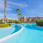 Green Side Golf 3 B.R Apartment