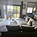 Nourapart Beautiful Apartment Residence Pool
