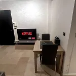Appartement 1 Chambre Avec Climatisation, Salle De Sport, Piscine Et Wi-Fi A Gueliz