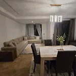 Cosy Apartment Stay With Garden And Pools