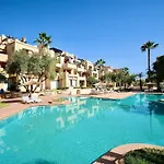 Luxury Apartment With Pool