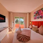 Luxurious Duplex In A Peaceful Resort In Marrakech