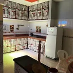 Maison Dans Un Quartier Calme