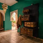 Riad Mayan Heated Pool And Gym