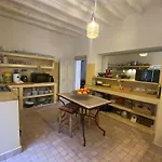 Exceptionnelle Villa Riad Avec Cuisiniere-Piscine Chauffee-Navette Airport Gratuite-Fibre Internet