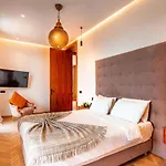 Villa Saphia K