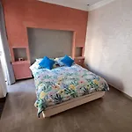 Appartement 1 Chambre Propre Et Charmant