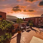 Riad Les Lauriers Blancs