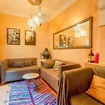 Riad 3 Chambres - Petit Dejeuner Gratuit - Top Position