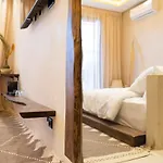 Cozy Suite In The City Center Comfort And Convenience