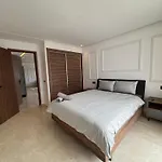 Splendide Dernier Etage Plein Coeur De Gueliz Et Carre Eden