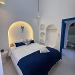 Mykonos Apartment, Air-Conditioned, Netflix, Small Pool